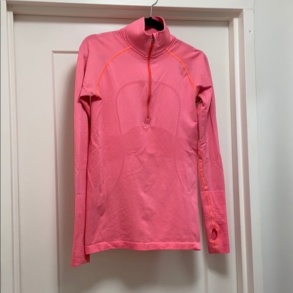 Lululemon half zip pullover - Picture 1 of 8